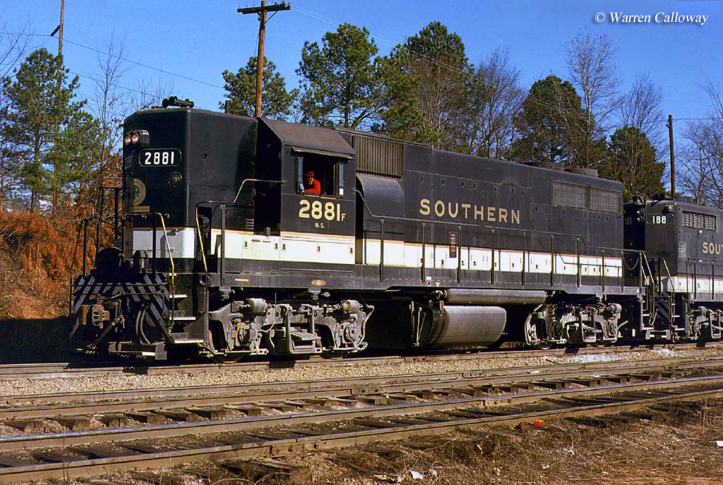 The EMD GP38 Series