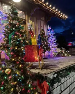 austin-xmas-hero.jpg