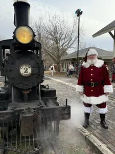 hesston-xmas-steam.jpg