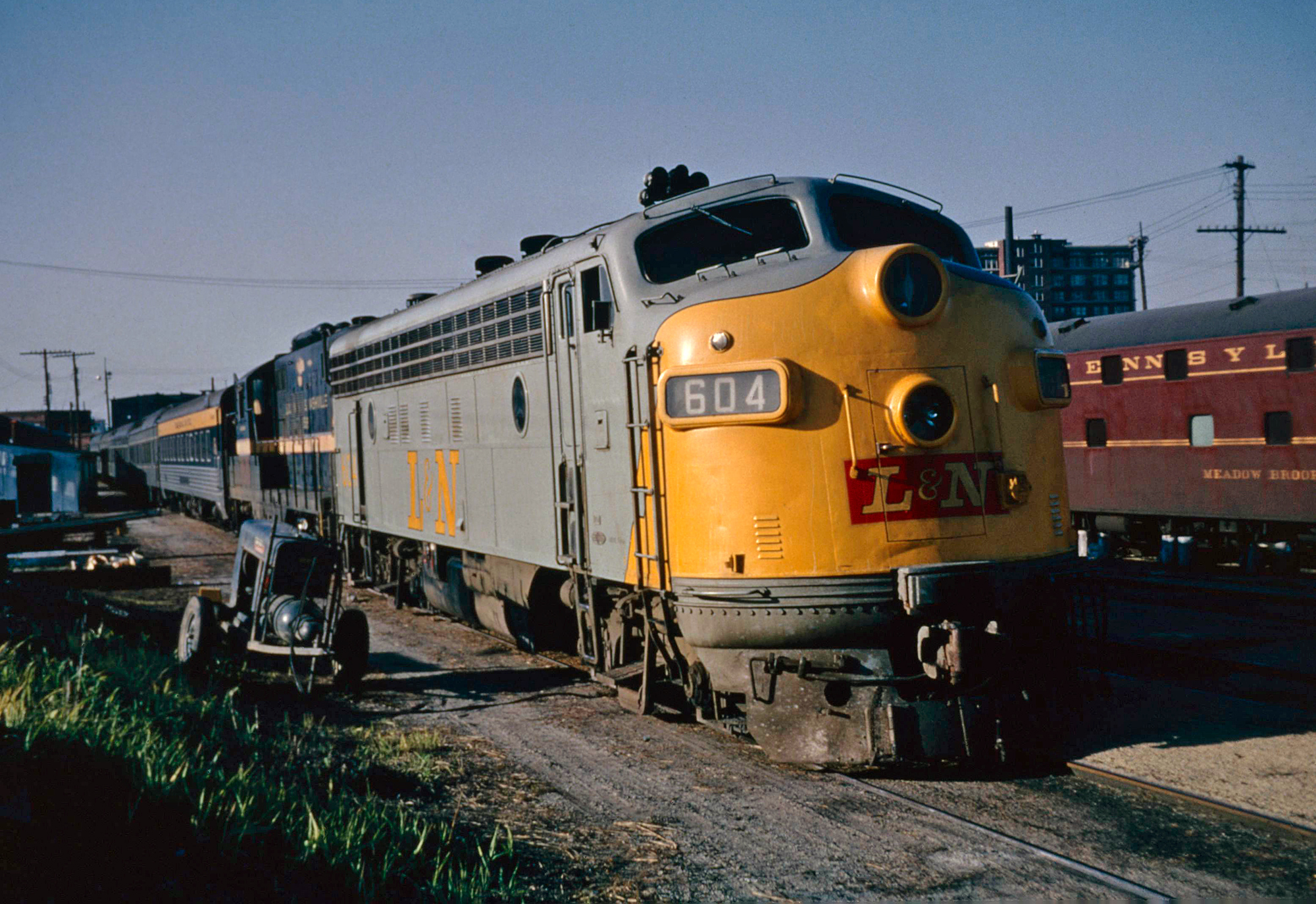1974 Louisville Nashville Rail Road Locomotive Vintage Train Photo 11" x 17" 