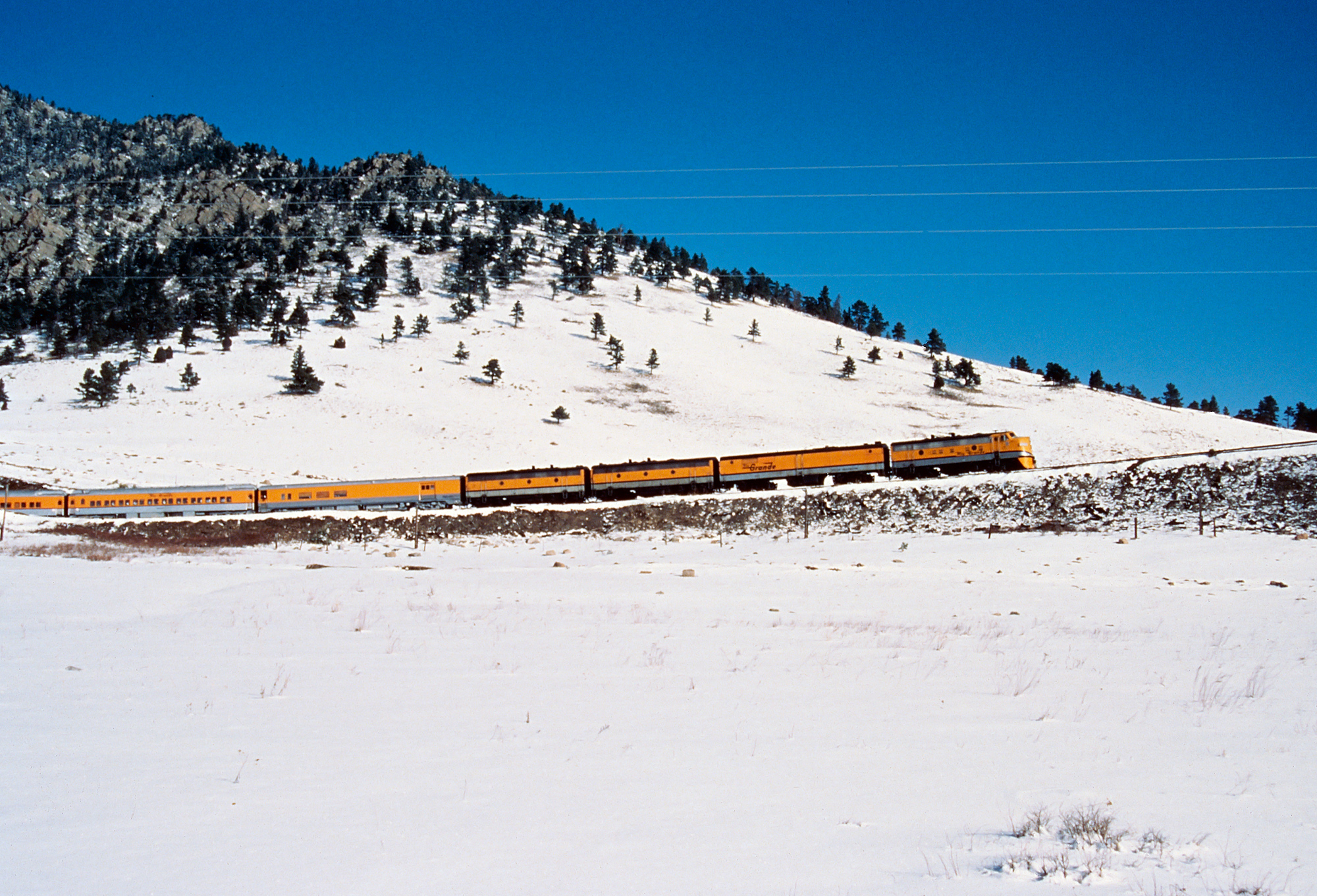 scenic train trips colorado