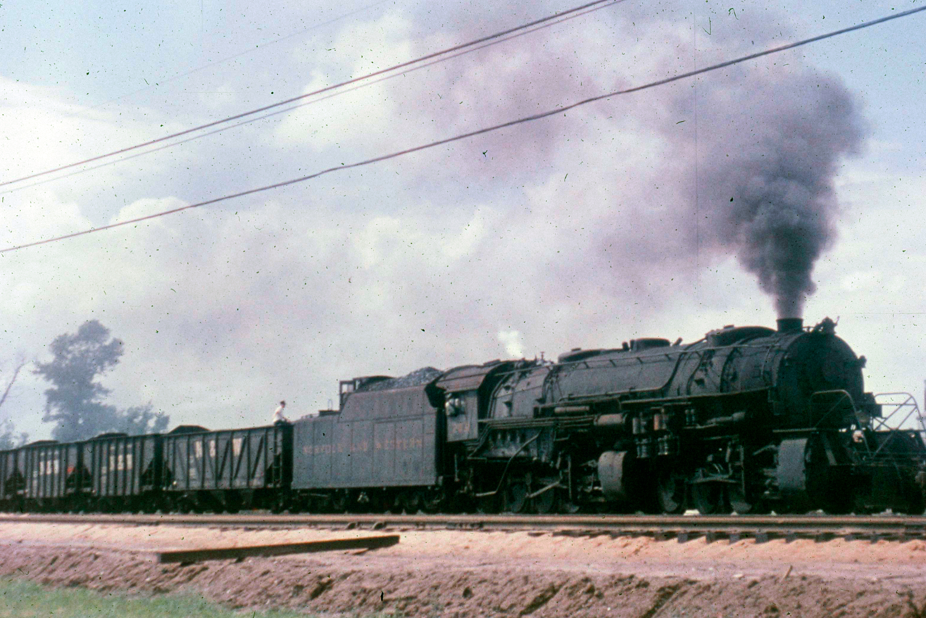 Norfolk & Western Y6b 2-8-8-2 w/ LocoSound