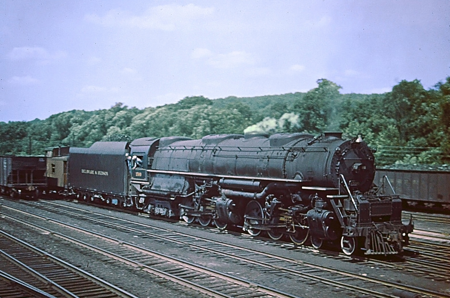 Delaware & Hudson 4-6-6-4 Locomotives (Class J)