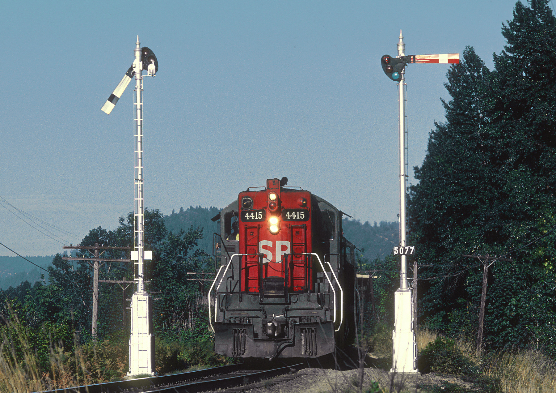 Railroad Signals Search Lights, CPL's, And Semaphores