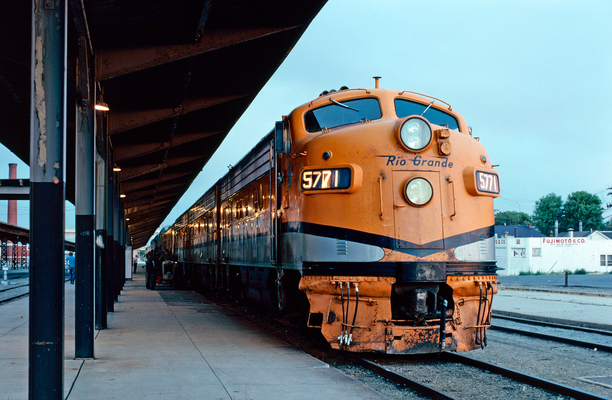 "Rio Grande Zephyr" (Train) DenverSalt Lake City (19711983)