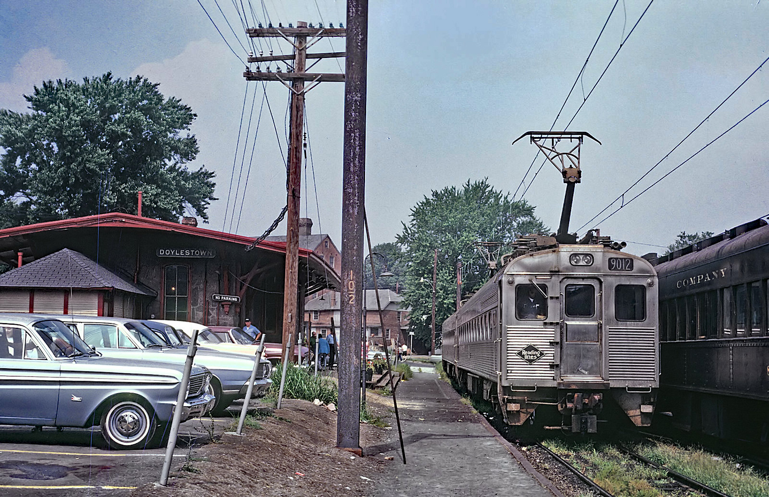 Reading Railroad Map, Pronunciation, Logo, Roster, Photos