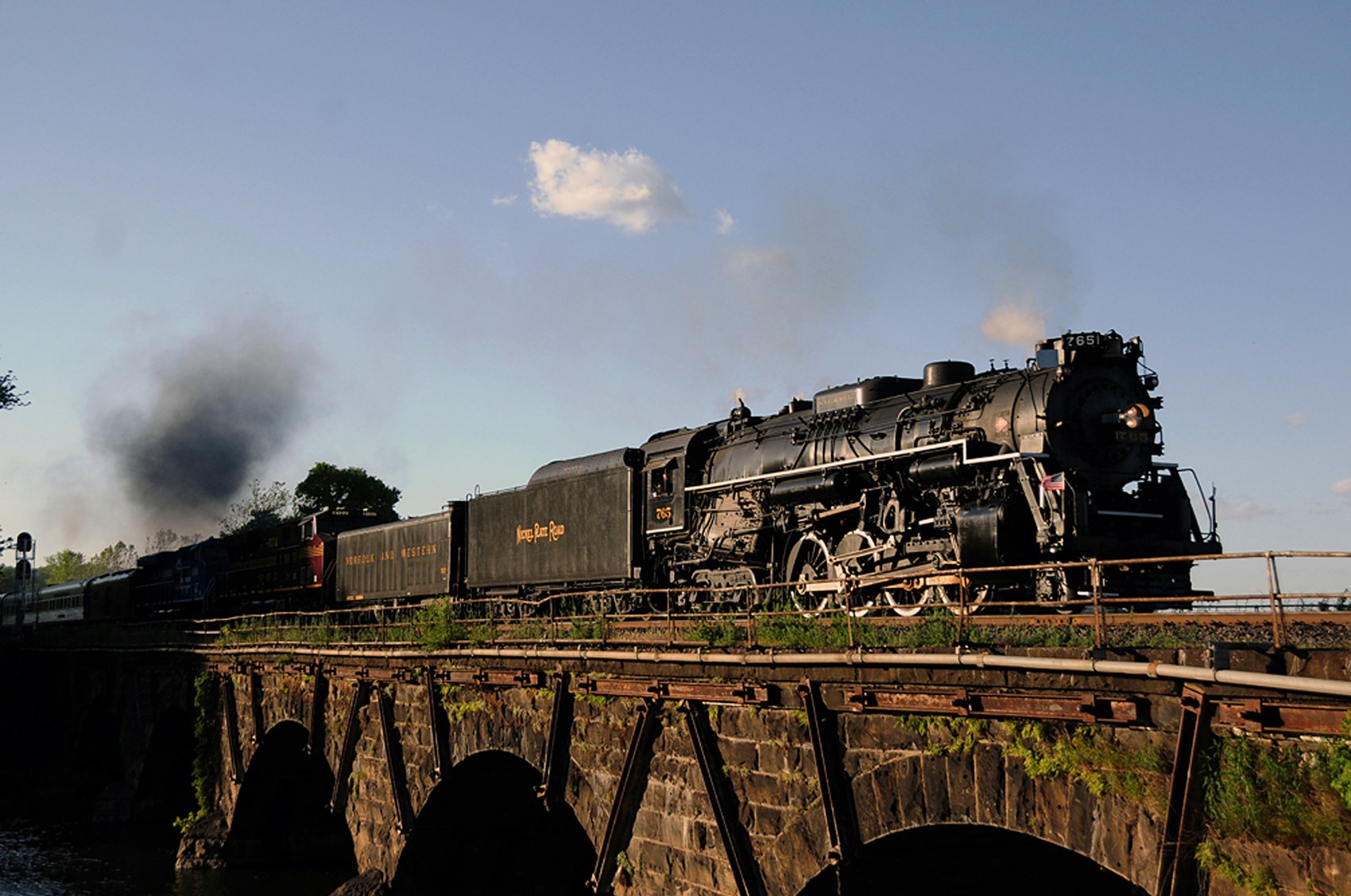 Nickel Plate Road #765: Whistle, Schedule, Excursions