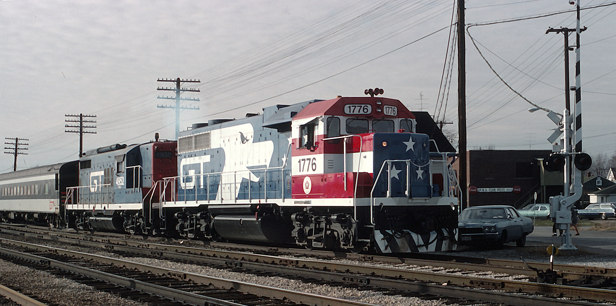 Bicentennial Locomotives: List, Photos, Railroads