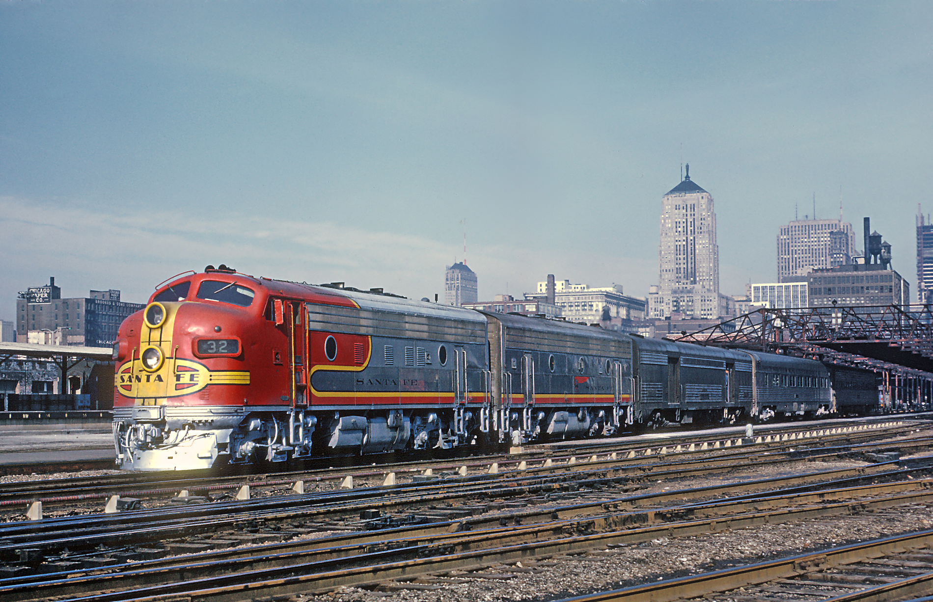 amtrak suitcase regulations