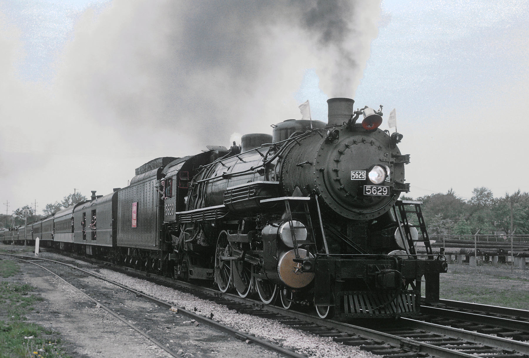 4 2 6 4-6-2 "Pacific" Locomotives: Classes, Streamlining, Images