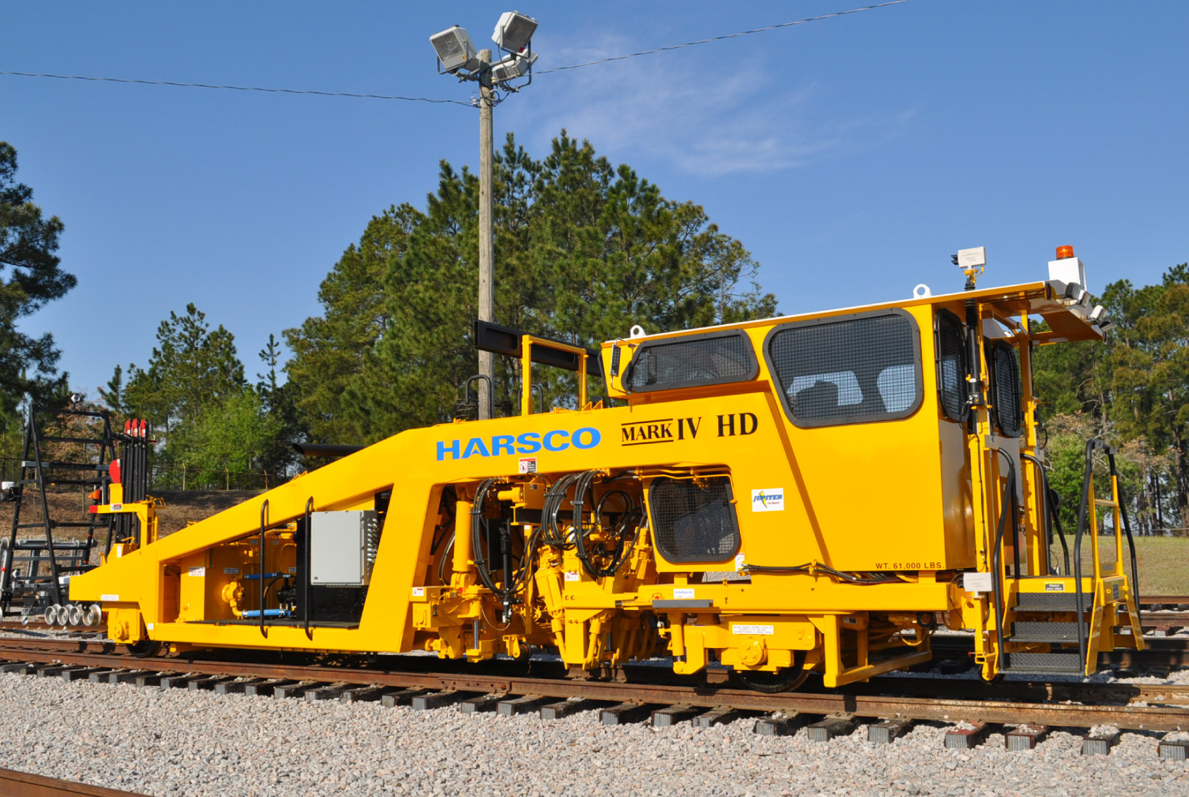 Rails Ties trailer - YouTube