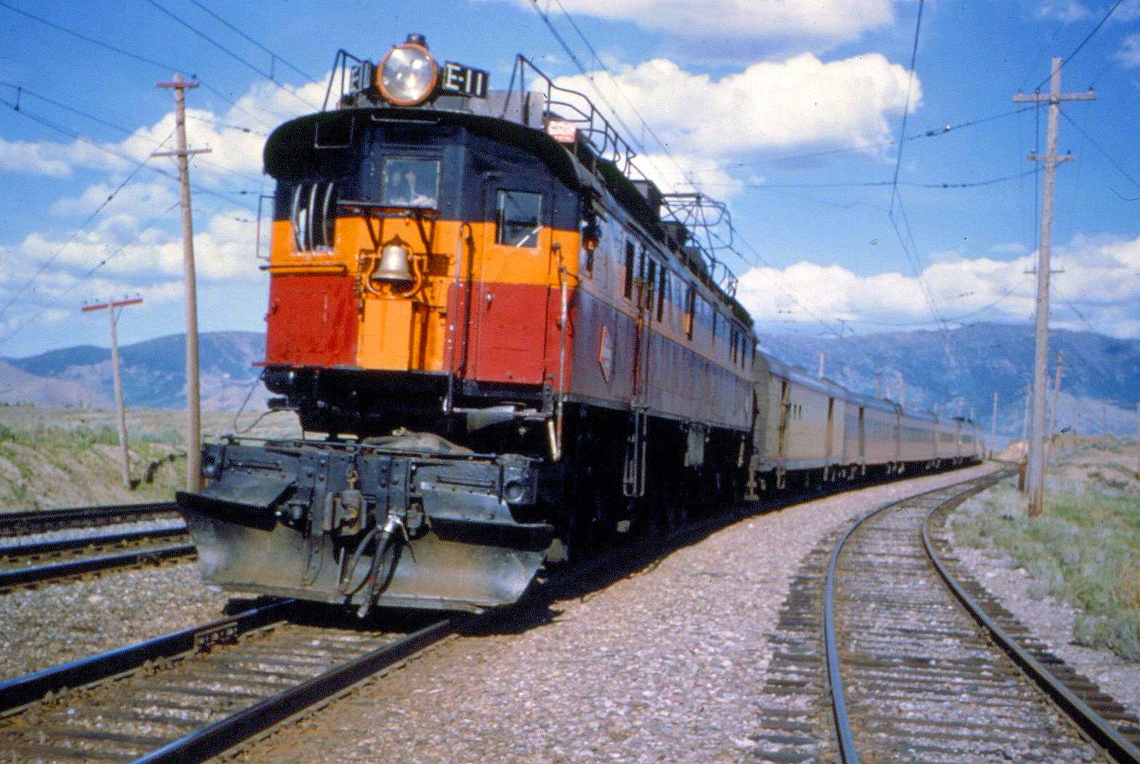 Milwaukee Road's "Quill" Photos, History