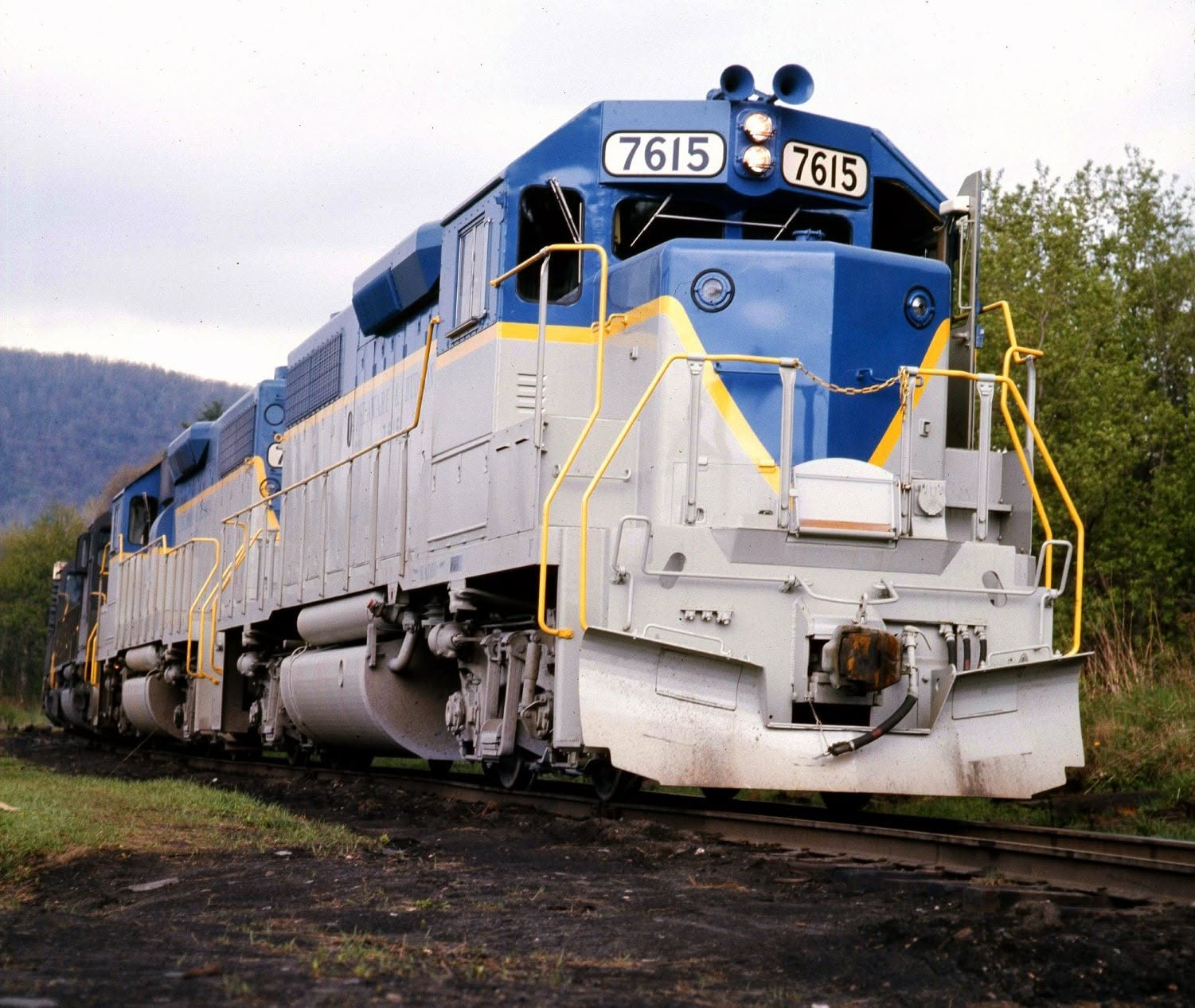 dh-gp38s.jpg