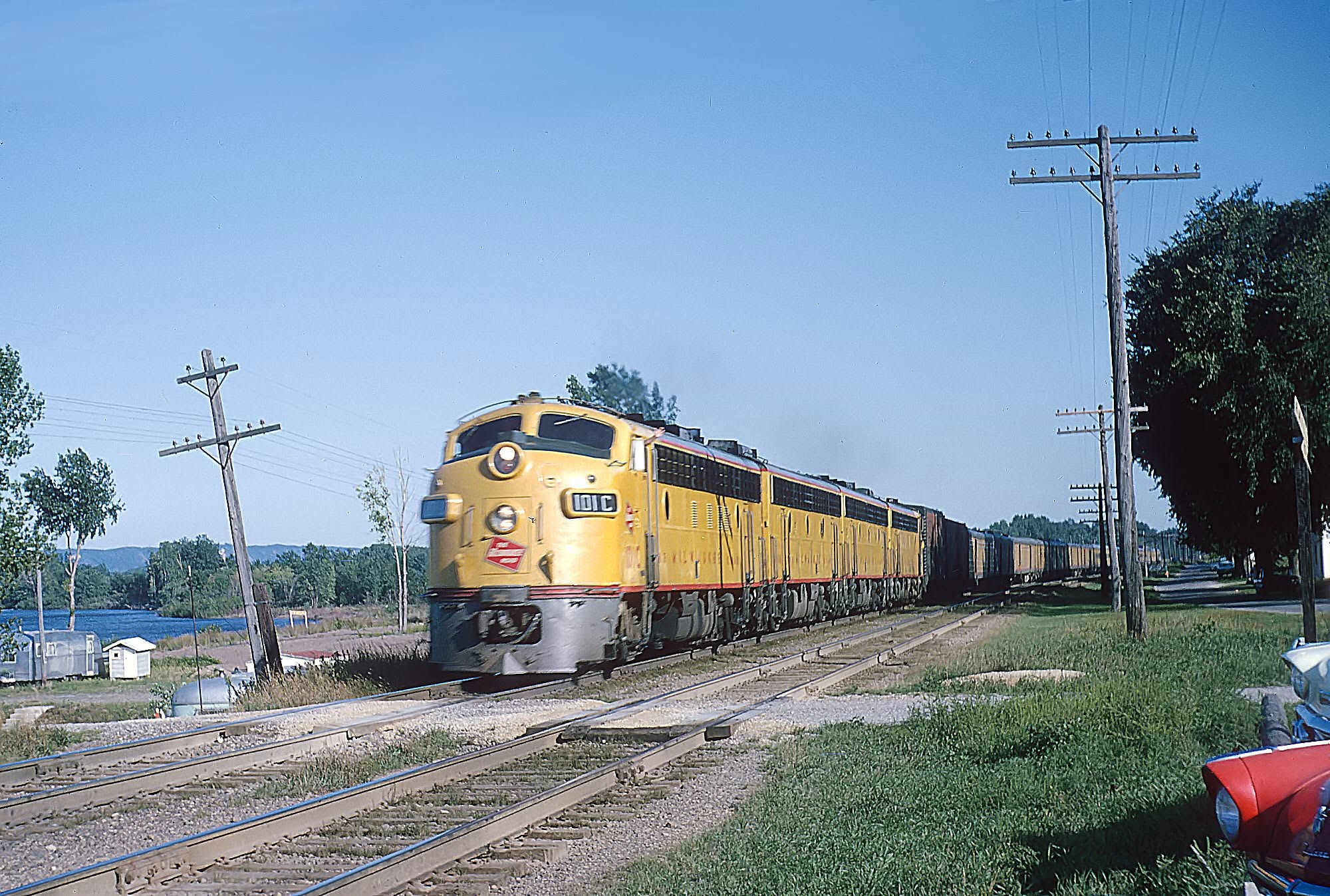 milw-101c-reedslanding.jpg