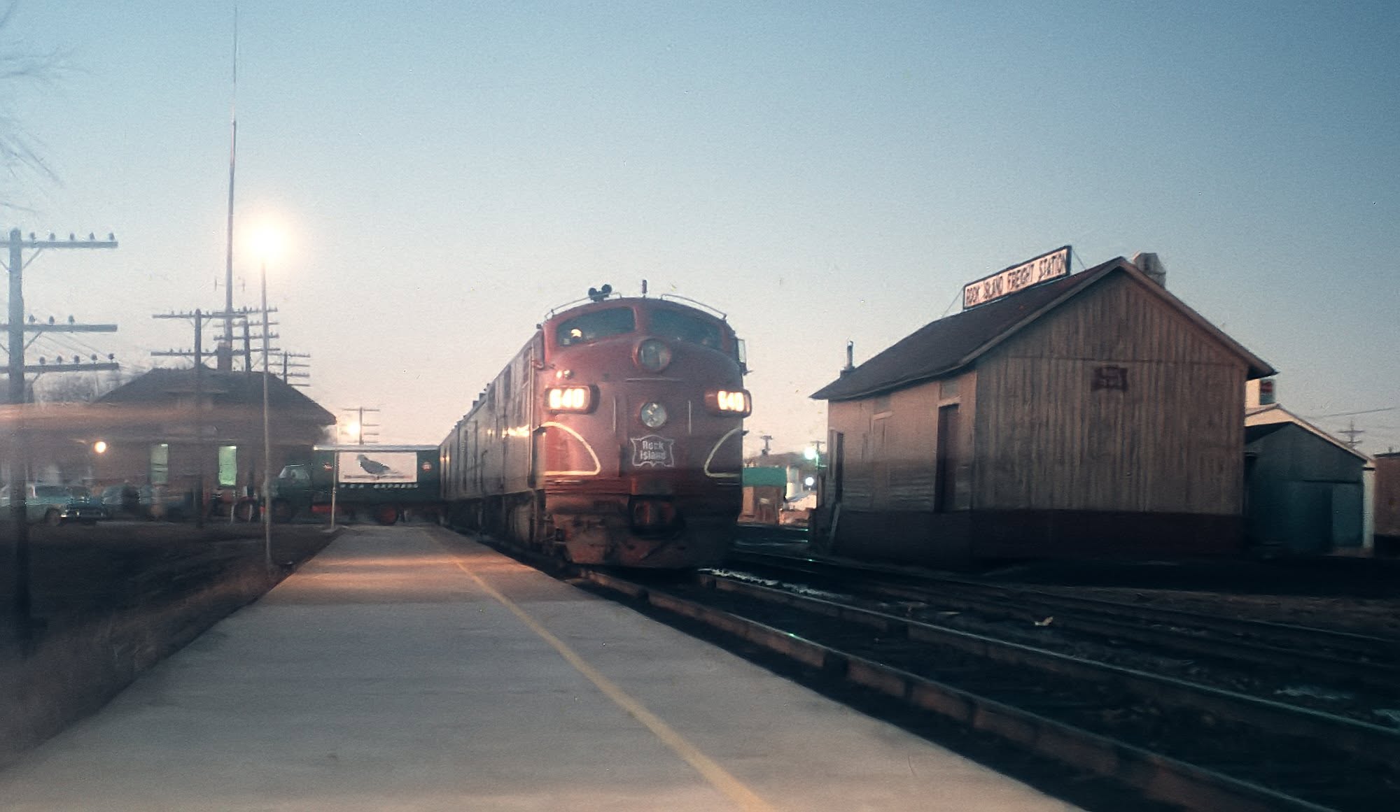 rockisland-train19.jpg