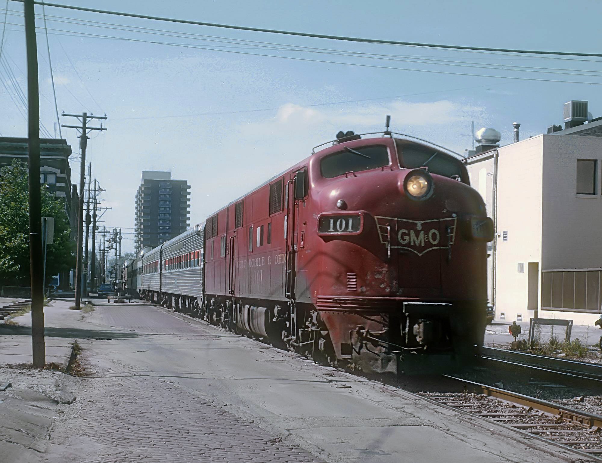 Gulf Mobile Ohio E7A Amtrak Springfield Illinois 1973