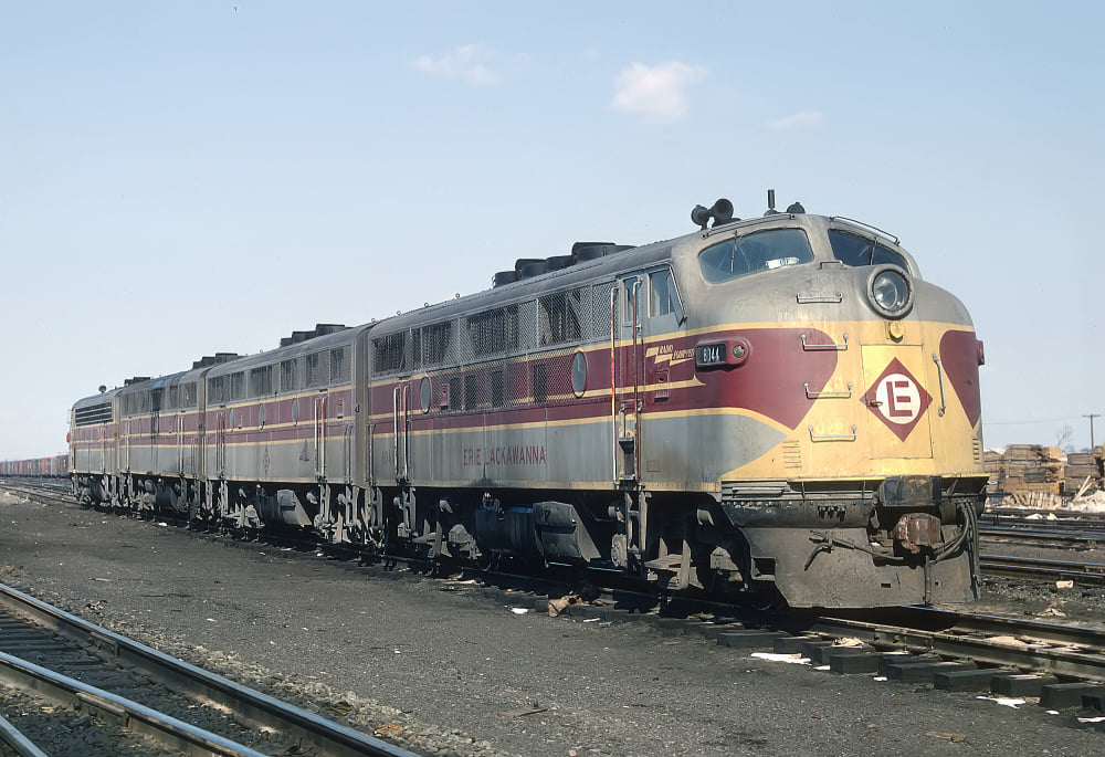 Erie Lackawanna F3s led by 8044 and an F7A at Secaucus New Jersey February 4 1968