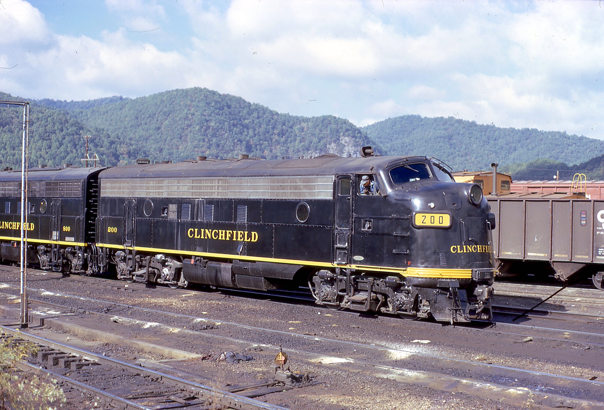 Clinchfield FP7 No. 200 and F3A No. 800 at Erwin, Tennessee, about 1972