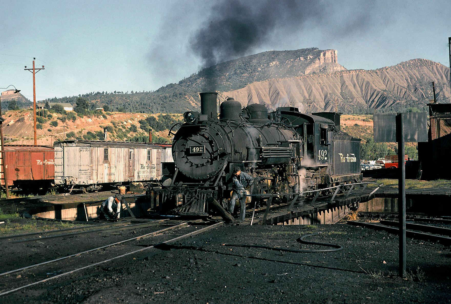 Railroad Turntable Photos Definition Invention railroad-turntable-photos-definition-invention