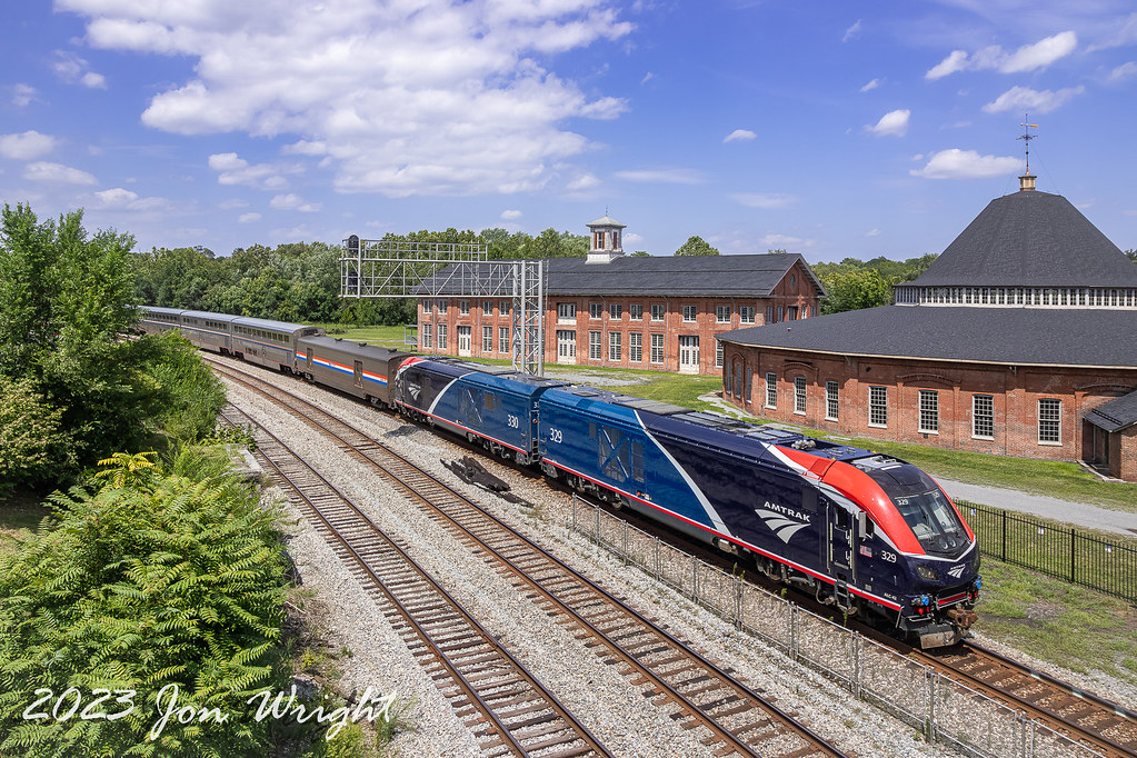 New ALC-42s lead the Captiol Limited at Martinsburg, WV in August, 2023