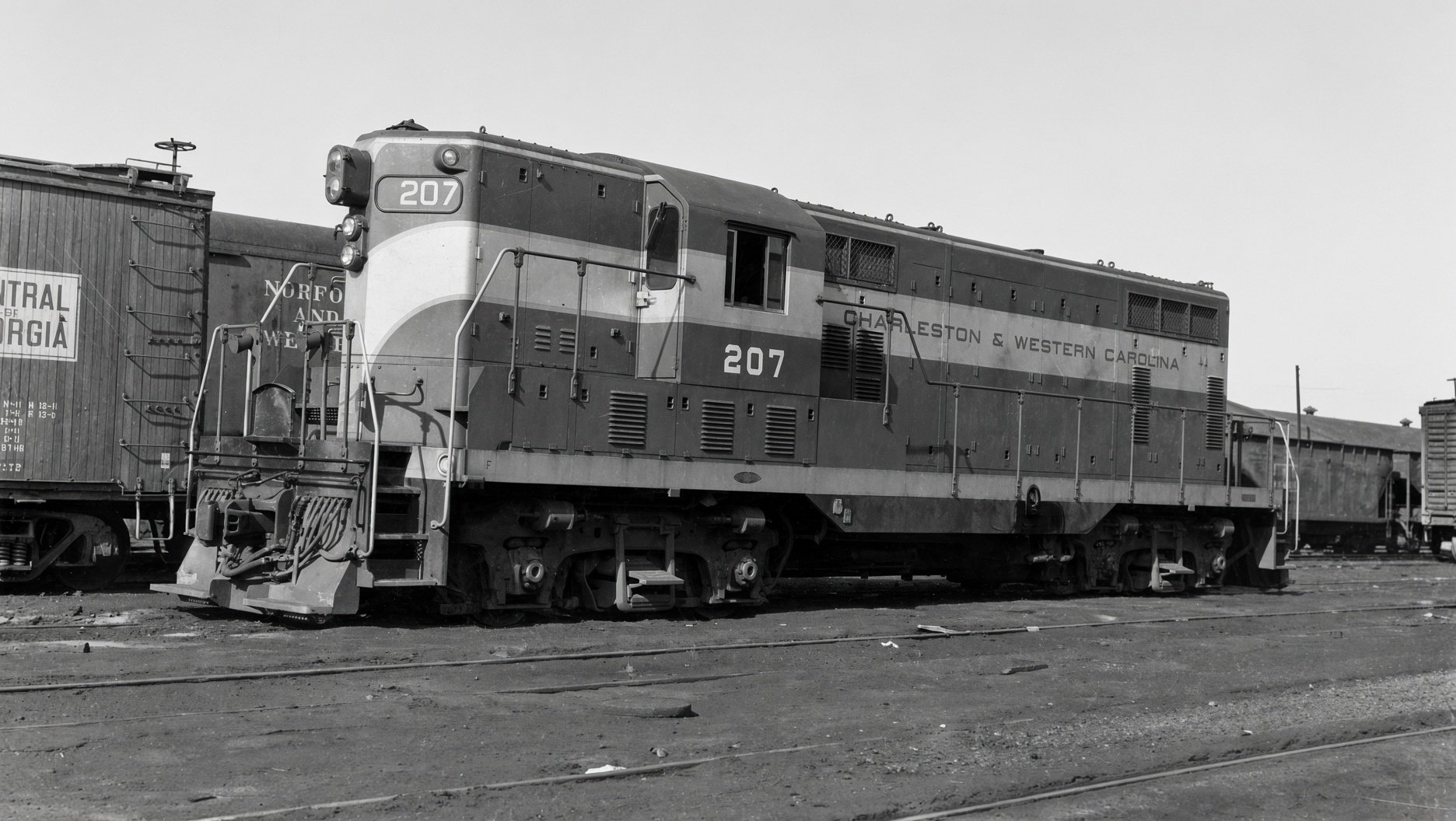 Charleston and Western Carolina GP7 207
