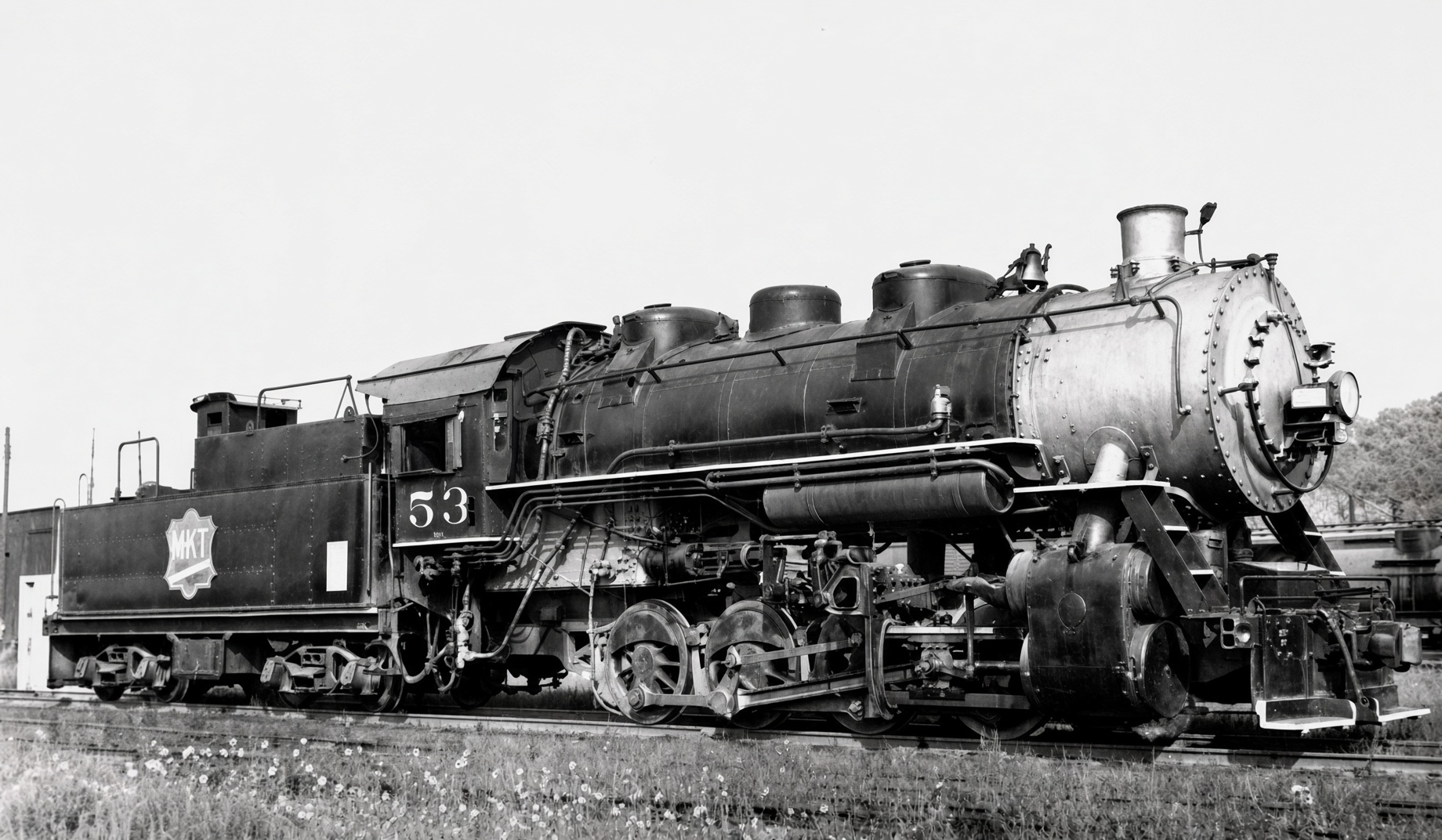Missouri-Kansas-Texas 0-8-0 switcher 53 in Kansas City in 1950