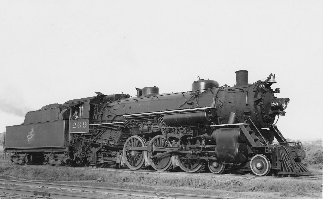 Mobile and Ohio 4-6-2 269 circa 1926